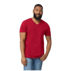 Koszulka Unisex Dla Dorosłych Z Miękkim Dekoltem V. Czerwone bluzki GILDAN, m, bez wzorów, sportowe, bez kołnierzyka, bez ramiączek. Za 36.99 zł.
