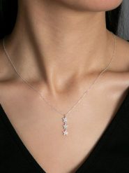 Lodie Silver Srebrny naszyjnik z zawieszką - dł. 43 cm rozmiar: onesize. Szare naszyjniki Lodie Silver, z cyrkonią, srebrne. Za 65.85 zł.