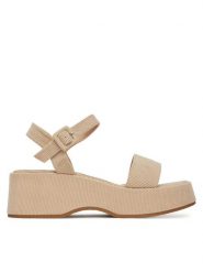DeeZee Sandały DXJ220515 Beżowy. Brązowe sandały DeeZee, bez wzorów, z materiału, bez obcasa, na koturnie, bez zapięcia. Za 159.99 zł.