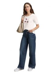 Tom Tailor Koszulka w kolorze kremowym rozmiar: XL. Brązowe bluzki Tom Tailor, xl, bez wzorów, z bawełny, bez kołnierzyka, bez ramiączek. Za 38.45 zł.