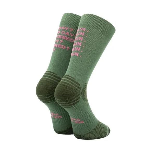 JUST RUN FOREST - SKARPETKI DO BIEGANIA. Zielone skarpety SPORCKS, bez wzorów, z nylonu. Za 148.00 zł.