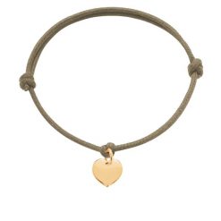 Bransoletka z pozłacanym sercem na grubym sznurku w kolorze jasnego cappuccino. Bransoletki Lilou, pozłacane. Za 89.00 zł.