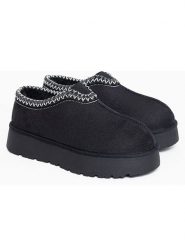 ISLAND BOOT Botki "Ilden" w kolorze czarnym rozmiar: 40. Czarne botki Island Boot, bez wzorów, z materiału, bez obcasa, na platformie, bez zapięcia. Za 153.34 zł.