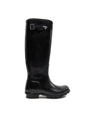 Hunter Kalosze Original Gloss W23616 Czarny. Czarne kalosze Hunter, bez wzorów, z kauczuku. Za 379.99 zł.