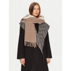 Szalik KARL LAGERFELD. Brązowe szaliki KARL LAGERFELD, bez wzorów. Za 649.99 zł.