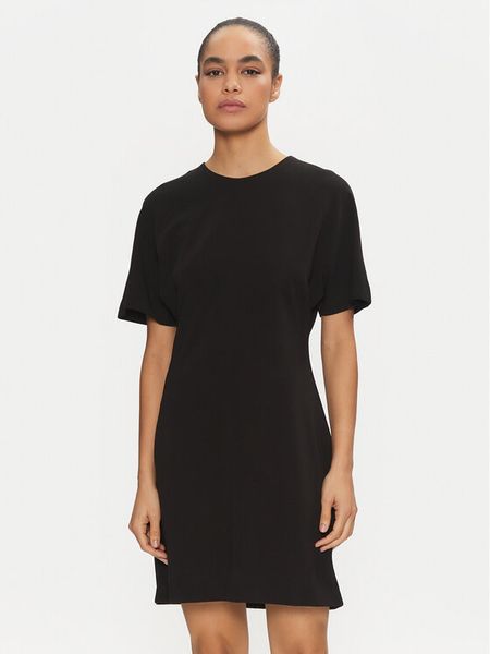 Calvin Klein Kurtka puchowa K20K207910 Czarny Regular Fit. Czarne sukienki Calvin Klein, na co dzień, bez wzorów, z puchu, bez kołnierzyka, bez ramiączek, proste. Za 439.99 zł.