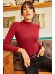 Olalook Sweter w kolorze czerwonym rozmiar: onesize. Czerwone swetry Olalook, bez wzorów, z bawełny, bez ramiączek. Za 48.50 zł.