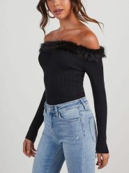 Milan Kiss Sweter w kolorze czarnym rozmiar: S. Czarne swetry Milan Kiss, s, bez wzorów, ze splotem, bez ramiączek. Za 104.99 zł.