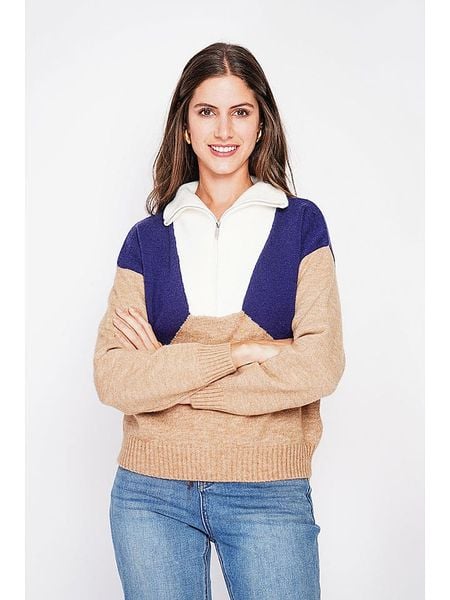 C& Jo Sweter w kolorze beżowo-biało-niebieskim rozmiar: 34. Białe swetry C& Jo, bez wzorów, ze splotem, bez ramiączek. Za 130.99 zł.