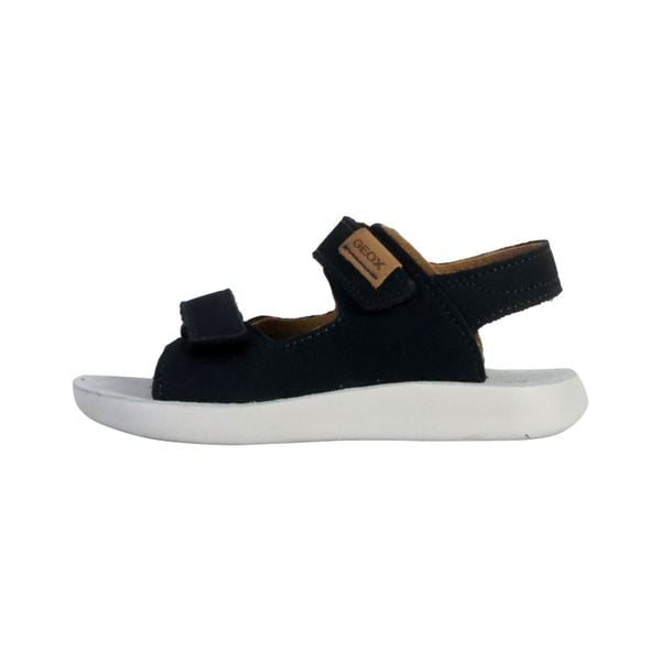 Sandały GEOX J SANDAL LIGHTFLOPPY Brązowy. Brązowe sandały Geox, bez wzorów, ze skóry, bez obcasa, bez zapięcia. W wyprzedaży za 261.10 zł.