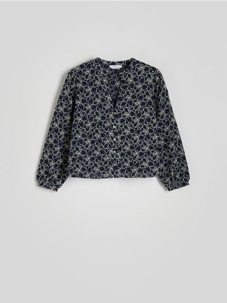 Koszula boxy - granatowy. Niebieskie koszule Reserved, l, bez wzorów, z bawełny, bez kołnierzyka, bez ramiączek. W wyprzedaży za 69.99 zł.