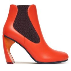 Botki United Nude. Brązowe botki United Nude, bez wzorów, bez obcasa, na słupku, bez zapięcia. Za 1,409.00 zł.