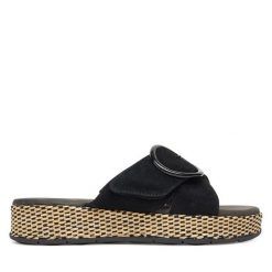 Klapki Tamaris. Czarne klapki Tamaris, bez wzorów, bez obcasa. Za 279.99 zł.