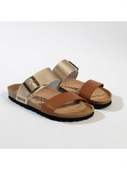 BACKSUN Klapki w kolorze złoto-jasnobrązowym rozmiar: 41. Brązowe klapki Backsun, bez wzorów, z materiału, z otwartym noskiem, bez obcasa. Za 143.90 zł.