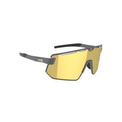 Okulary przeciwsłoneczne z węglowego materiału hydrofobowego AZR Flash RX. Czarne okulary przeciwsłoneczne AZR, bez wzorów, sportowe. Za 382.50 zł.