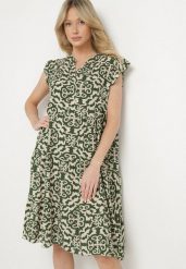 Zielona Bawełniana Sukienka o Rozkloszowanym Kroju w Ornamentalny Wzór Zalimea. Zielone sukienki Born2be, na co dzień, l, bez wzorów, z bawełny, eleganckie, bez kołnierzyka, bez ramiączek, midi, kopertowe. Za 44.99 zł.