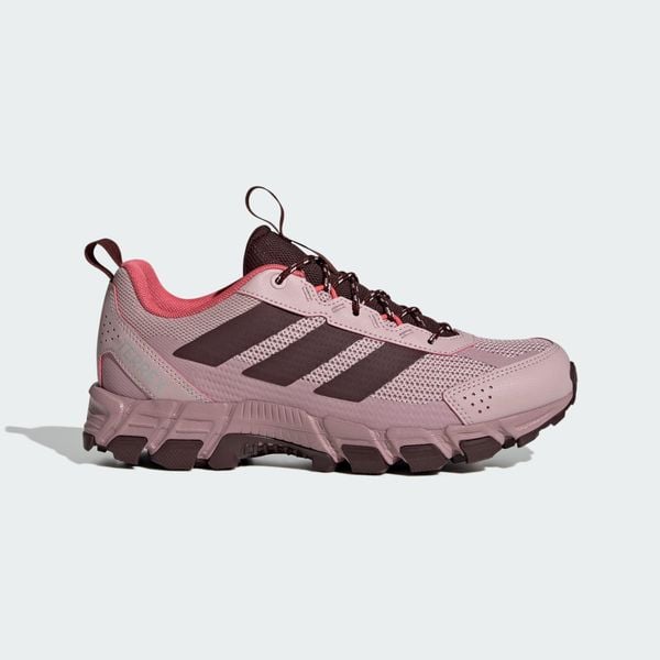 Buty trekkingowe Terrex Rockadia. Fioletowe trekkingi Adidas, z gumy, trekkingowe. Za 259.00 zł.