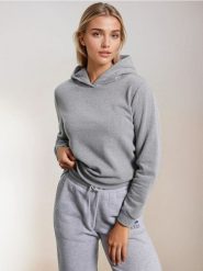 Bluza z kapturem i kieszenią - szary. Szare bluzy Sinsay, l, bez wzorów, z kapturem. Za 35.99 zł.