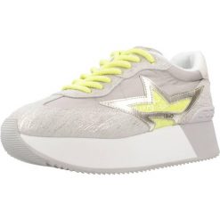 Kapcie LIU-JO DREAMY 03 - SNEAKER Szary. Szare obuwie domowe Liu Jo, bez wzorów, z syntetyku, bez zapięcia. Za 436.99 zł.