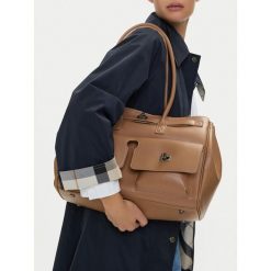 Torebka GINO ROSSI. Brązowe shopper Gino Rossi, bez wzorów, bez dodatków. Za 399.99 zł.