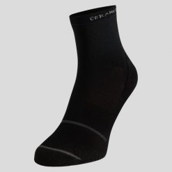 Skarpety Odlo CERAMICOOL REFLECTIVE. Brązowe skarpety Odlo, bez wzorów. Za 99.99 zł.