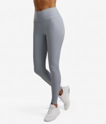 Legginsy sportowe damskie. Niebieskie legginsy NORDICDOTS, bez wzorów, z materiału. Za 365.00 zł.