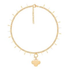 Bransoletka Margot z białą emalią z koniczyną. Białe bransoletki Lilou, pozłacane. Za 228.00 zł.