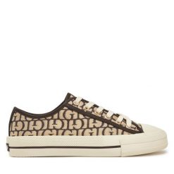 Trampki Guess. Brązowe trampki Guess, z aplikacjami, bez zapięcia. Za 329.99 zł.
