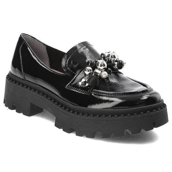 Czarne Półbuty Armodo Stylowe Mokasyny Damskie. Czarne mokasyny Armodo, bez wzorów, z lakierowanej skóry, bez obcasa. Za 327.99 zł.