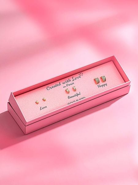 Created with Love 3-częściowy zestaw kolczyków-wkrętek "Snow" z cyrkoniami rozmiar: onesize. Czarne kolczyki Created with Love, z cyrkonią, z mosiądzu. Za 56.99 zł.