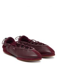 Polo Ralph Lauren Baleriny Ballerina Sneaker 804P08221003 Bordowy. Czerwone baleriny Polo Ralph Lauren, bez wzorów, ze skóry, bez obcasa. Za 859.99 zł.