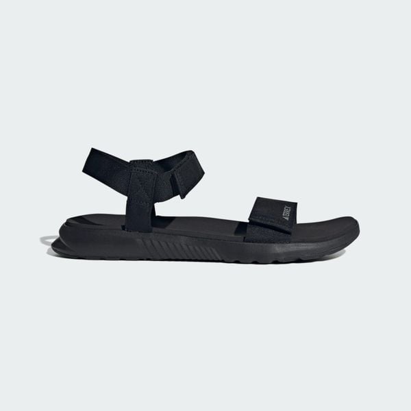 Sandały Terrex Hydroterra Light. Czarne sandały Adidas, bez wzorów, z gumy, klasyczne, bez obcasa, bez zapięcia. Za 199.35 zł.