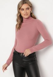 Ciemnoróżowy Klasyczny Golf z Modalem i Wiskozą Linnoriela. Czerwone golfy Born2be, uniwersalny, bez wzorów, z wiskozy, bez ramiączek. Za 44.99 zł.