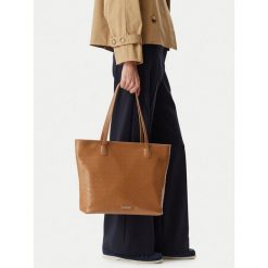Torebka Lasocki. Brązowe shopper Lasocki, bez wzorów, bez dodatków. Za 179.99 zł.