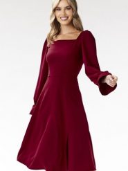 Sukienka Model A695 Claret - awama. Sukienki Awama, l, bez wzorów, z elastanu, eleganckie, bez kołnierzyka, bez ramiączek, midi, dopasowane. Za 287.45 zł.