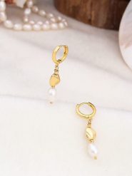 Pierres de Jade Pozłacane kolczyki z perłami rozmiar: onesize. Białe kolczyki Pierres de Jade, z perłą, pozłacane. Za 70.90 zł.