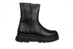 Botki Bayla-161 188 2105 01 Black 161640, Czarny, Skóra naturalna - 38. Czarne botki Bayla, na zimę, bez wzorów, z gumy, z okrągłym noskiem, za kostkę, bez obcasa, bez zapięcia. W wyprzedaży za 269.10 zł.