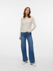 Vero Moda Sweter w kolorze kremowym rozmiar: M. Brązowe swetry Vero Moda, m, bez wzorów, ze splotem, bez ramiączek. Za 79.45 zł.