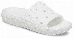 Klapki Dla Dorosłych Crocs Classic Geometric Slide. Białe klapki Crocs, bez wzorów, z materiału, bez obcasa. Za 118.99 zł.