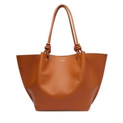 Torebka Coccinelle. Brązowe torebki klasyczne Coccinelle, bez wzorów, bez dodatków. Za 1,539.00 zł.