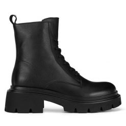 Botki Badura. Czarne botki Badura, bez wzorów, bez obcasa, na płaskiej podeszwie, bez zapięcia. Za 299.99 zł.