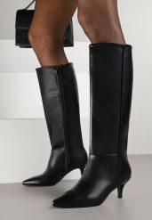 Czarne Eleganckie Kozaki na Kaczuszce z Noskiem w Szpic Alivitte. Czarne kozaki Born2be, bez obcasa, na obcasie, bez zapięcia. Za 149.99 zł.