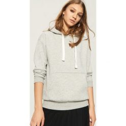 Bluza z kapturem - Jasny szar. Bluzy Sinsay. Za 49.99 zł.