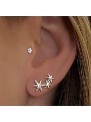 Les Favorites Srebrne kolczyki-wkrętki rozmiar: onesize. Szare kolczyki Les Favorites, srebrne. Za 105.88 zł.