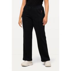 Damskie Spodnie dresowe paski odblaskowe kieszenie na zamek elastyczny ściągacz. Czarne spodnie dresowe Ulla Popken, plus size, bez wzorów, z bawełny. Za 195.99 zł.
