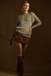 Sweter Piaskun damski. Swetry Hultaj Polski, l, bez wzorów, z dzianiny, bez ramiączek. Za 349.00 zł.
