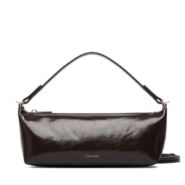 Torebka Calvin Klein. Brązowe torebki klasyczne Calvin Klein, bez wzorów, bez dodatków. Za 449.99 zł.