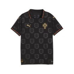 Młodzieżowa koszulka Portugalia 25/26 Special Edition Eusébio PUMA. Brązowa bluzki Puma, m, bez wzorów, młodzieżowe, bez kołnierzyka, bez ramiączek. Za 339.00 zł.