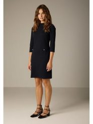 More & More Sukienka w kolorze granatowym rozmiar: 38. Niebieskie sukienki More & More, bez wzorów, bez kołnierzyka, bez ramiączek, mini. Za 201.55 zł.