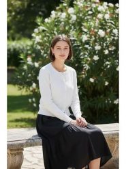 ASSUILI Kardigan w kolorze białym rozmiar: 36. Białe kardigany Assuili, bez wzorów. Za 100.99 zł.